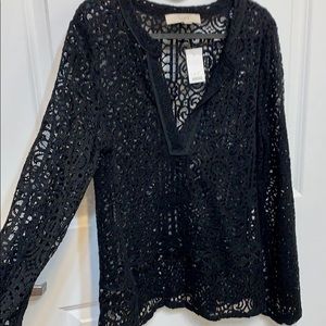 Stylish Black long sleeve top! NWT.